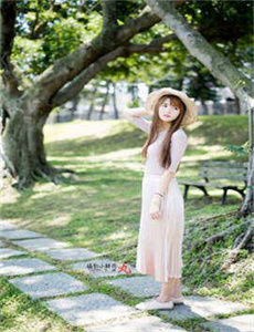 富婆找黑人老外泻火在线播放