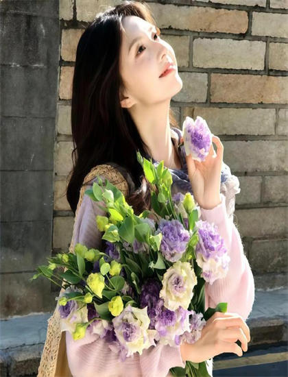 第一次爱的人免费播放第3季-花花世界免费看电影